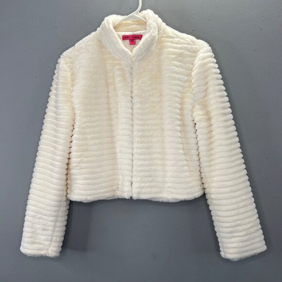 Betsey Johnson Faux Fur Coat Cropped Jacket S Ivory Off White Hook Closure Prom - Picture 1 of 7